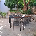 Robo Apartament *